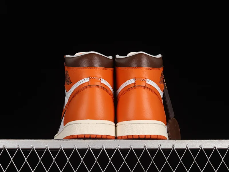 All categories Air Jordan Jordan series basketball shoes Air Jordan 1 High X version Air Jordan 1 High OG "Starfish" AJ1 Joe 1 Hermes Orange high-top basketball shoes DO9369-101